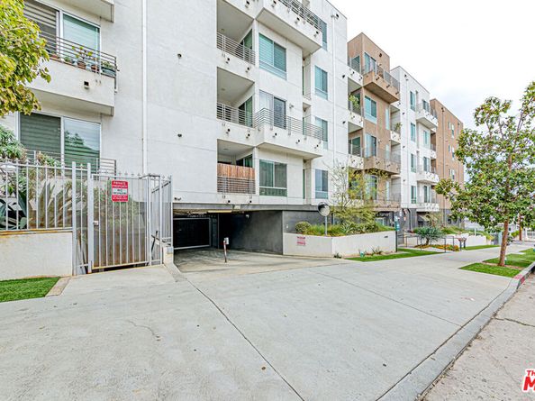 1101 S Harvard Boulevard 303, Los Angeles CA 90006