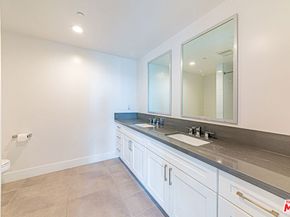 1101 S Harvard Boulevard 303, Los Angeles CA 90006