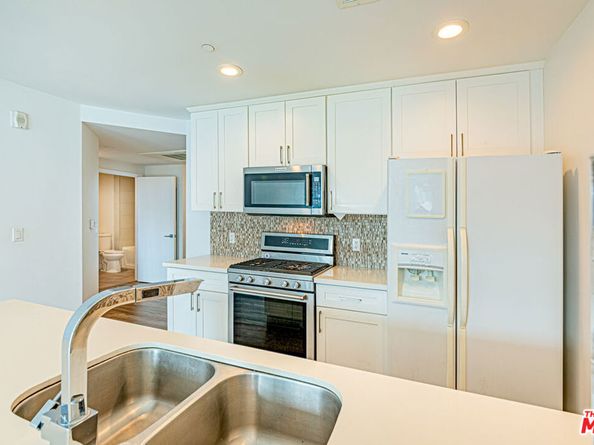 1101 S Harvard Boulevard 303, Los Angeles CA 90006