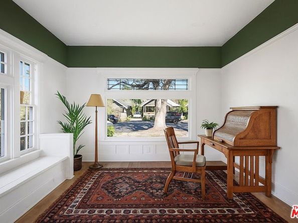 2074 W 29th Street, Los Angeles CA 90018