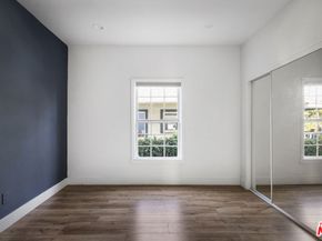 2074 W 29th Street, Los Angeles CA 90018