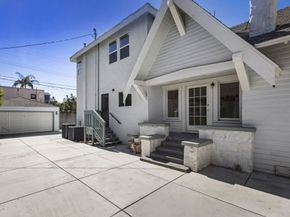 2074 W 29th Street, Los Angeles CA 90018