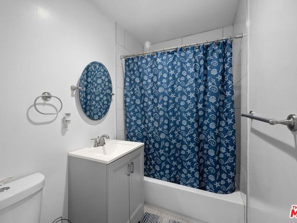 12812 Clovis Avenue, Los Angeles CA 90059