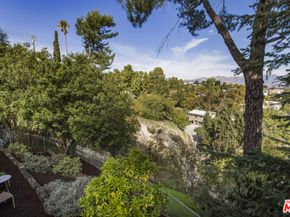 4862 Glenalbyn Drive, Los Angeles CA 90065