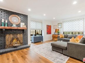 18100 Burbank Boulevard 26, Tarzana CA 91356