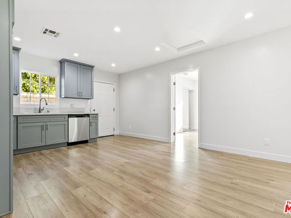 10823 Cantara Street, Sun Valley CA 91352