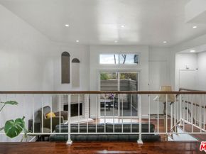 4620 Don Lorenzo Drive A, Los Angeles CA 90008