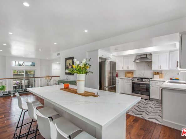 4620 Don Lorenzo Drive A, Los Angeles CA 90008