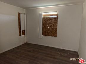 1740 S Rimpau Boulevard, Los Angeles CA 90019