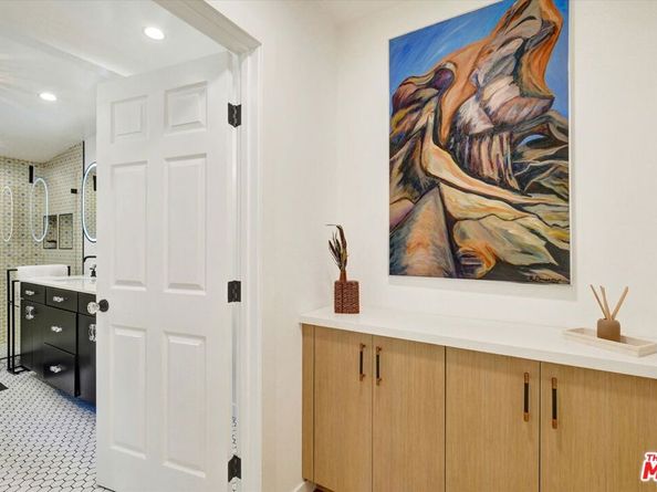 2100 Whitmore Avenue, Los Angeles CA 90039