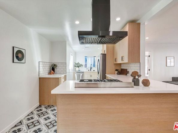 2100 Whitmore Avenue, Los Angeles CA 90039