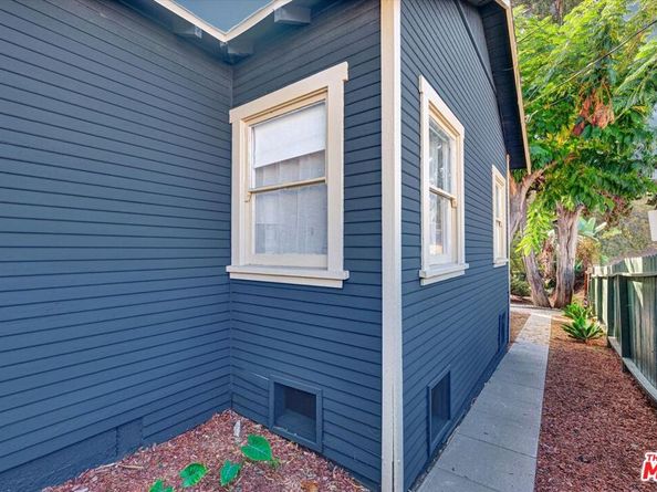 2100 Whitmore Avenue, Los Angeles CA 90039