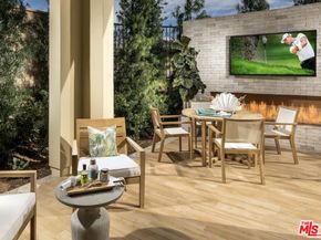 20629 W Chestnut Circle, Porter Ranch CA 91326