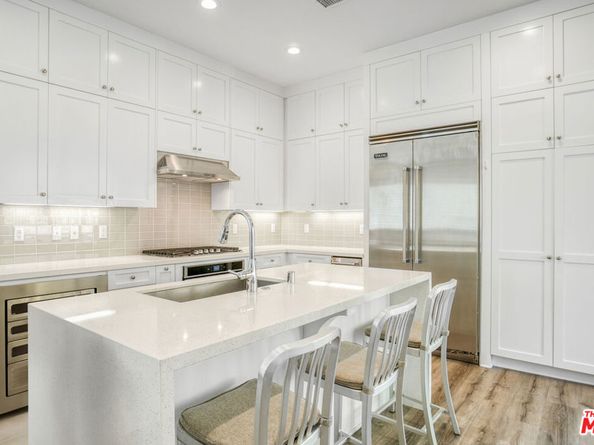 20629 W Chestnut Circle, Porter Ranch CA 91326