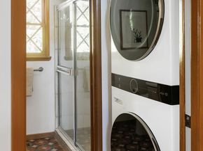 8944 Wonderland Avenue, Los Angeles CA 90046