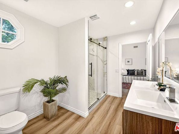 5514 Sylvia Avenue, Tarzana CA 91356