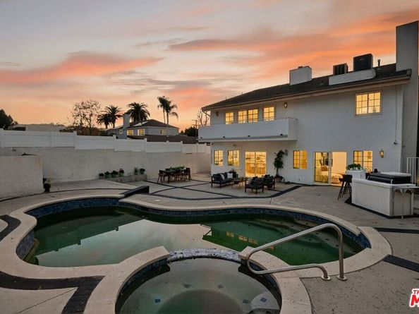 5514 Sylvia Avenue, Tarzana CA 91356