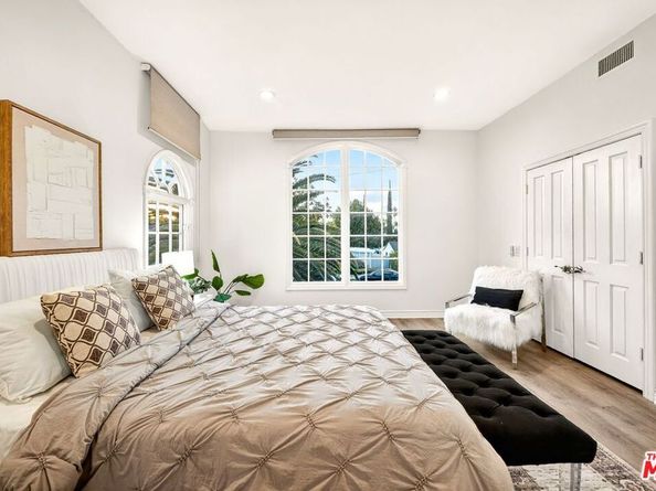 5514 Sylvia Avenue, Tarzana CA 91356