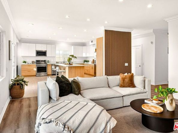 5514 Sylvia Avenue, Tarzana CA 91356