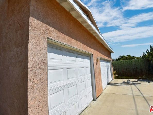 114 E 102nd Street, Los Angeles CA 90003