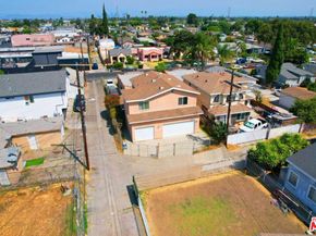 114 E 102nd Street, Los Angeles CA 90003