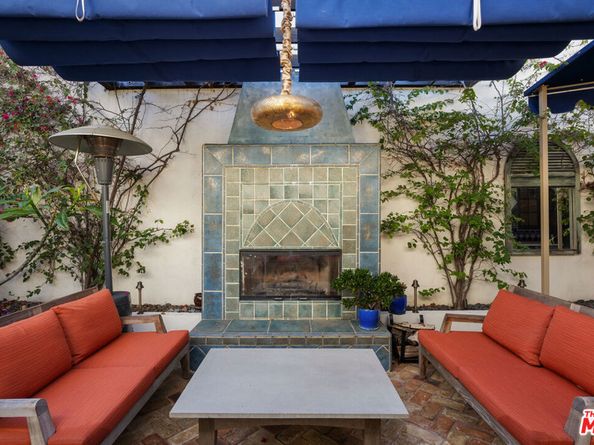 1925 Curson Place, Los Angeles CA 90046