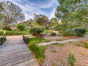 17352 W Sunset Boulevard 301, Pacific Palisades CA 90272