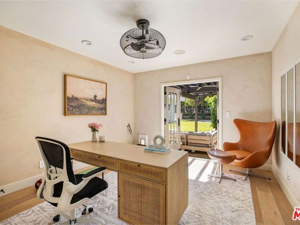 14664 Valley Vista Boulevard, Sherman Oaks CA 91403