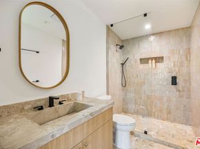 14664 Valley Vista Boulevard, Sherman Oaks CA 91403