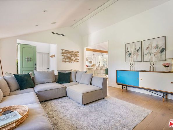 14664 Valley Vista Boulevard, Sherman Oaks CA 91403