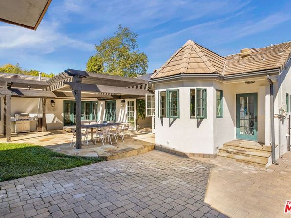 14664 Valley Vista Boulevard, Sherman Oaks CA 91403