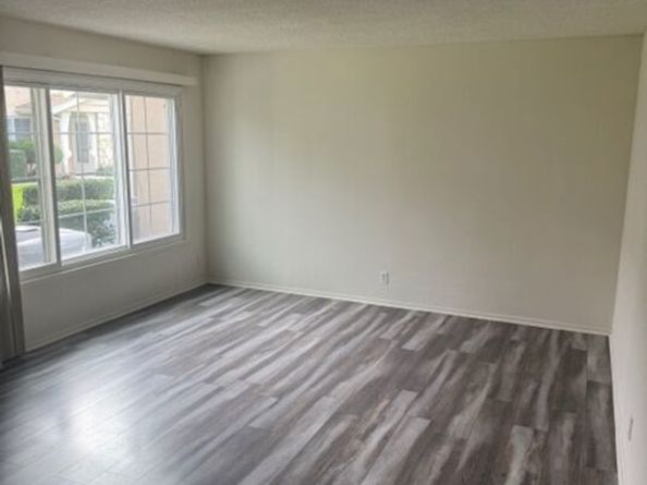 3500 W Manchester Boulevard 176, Inglewood CA 90305