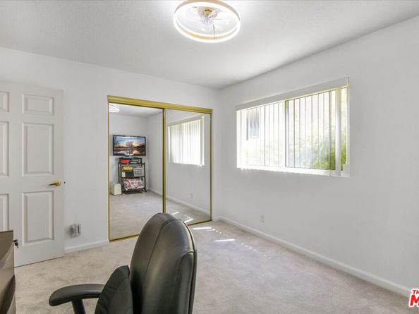 1335 Newport Avenue 107, Long Beach CA 90804