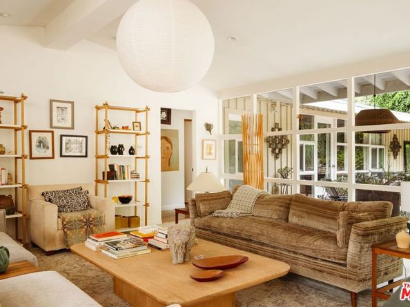 3376 Mandeville Canyon Road, Los Angeles CA 90049