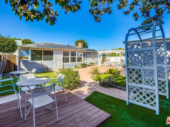 1060 E 45th Way, Long Beach CA 90807