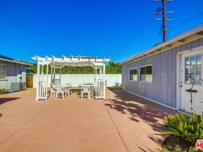 1060 E 45th Way, Long Beach CA 90807