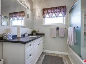 1060 E 45th Way, Long Beach CA 90807