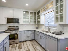 1060 E 45th Way, Long Beach CA 90807