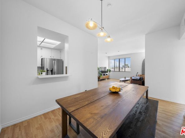 533 S St Andrews Place 420, Los Angeles CA 90020