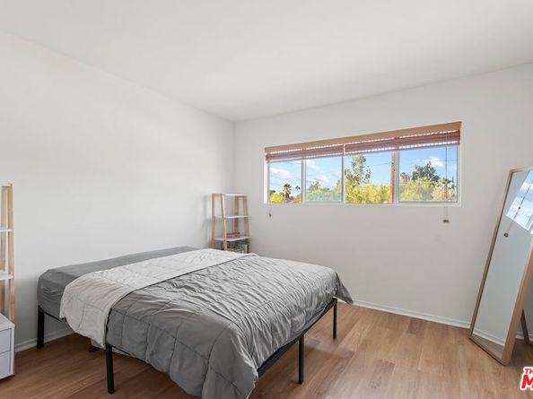 6221 Morse Avenue, North Hollywood CA 91606