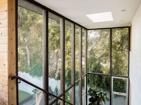 1104 NOWITA Place, Venice CA 90291