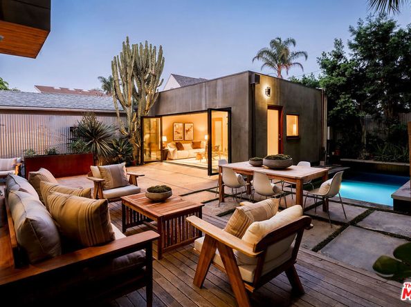 1104 NOWITA Place, Venice CA 90291