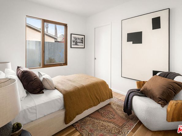 1104 NOWITA Place, Venice CA 90291