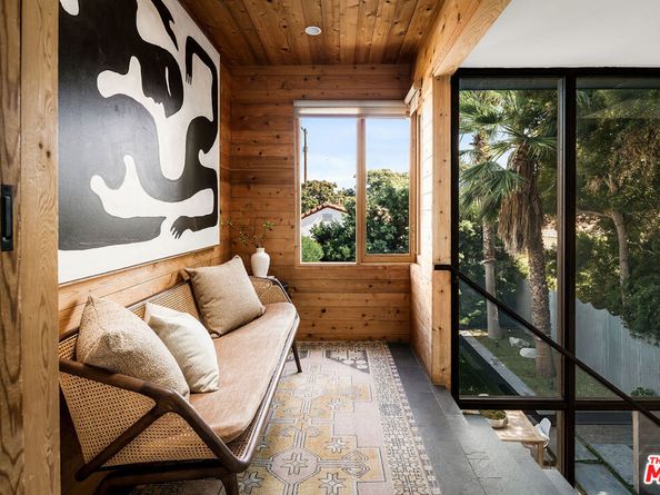 1104 NOWITA Place, Venice CA 90291