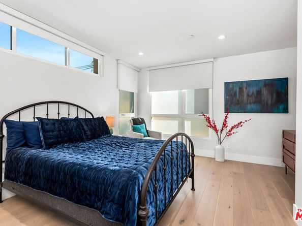 838 N Mccadden Place, Los Angeles CA 90038
