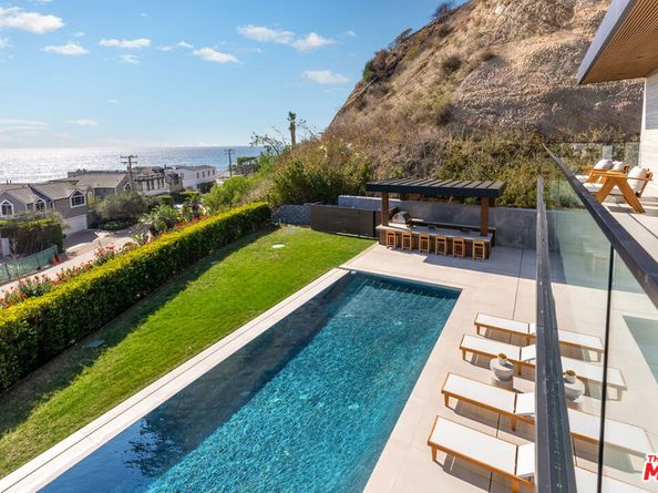 23917 Malibu Road, Malibu CA 90265