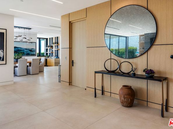 23917 Malibu Road, Malibu CA 90265