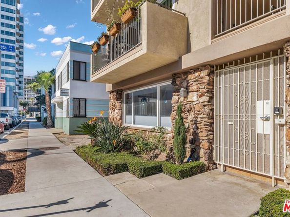 21 Alamitos Avenue 1, Long Beach CA 90802