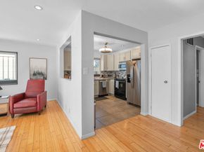 21 Alamitos Avenue 1, Long Beach CA 90802