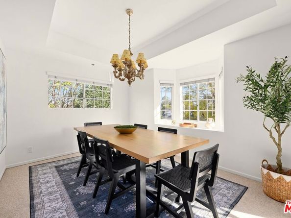 10627 Ashton Avenue 102, Los Angeles CA 90024